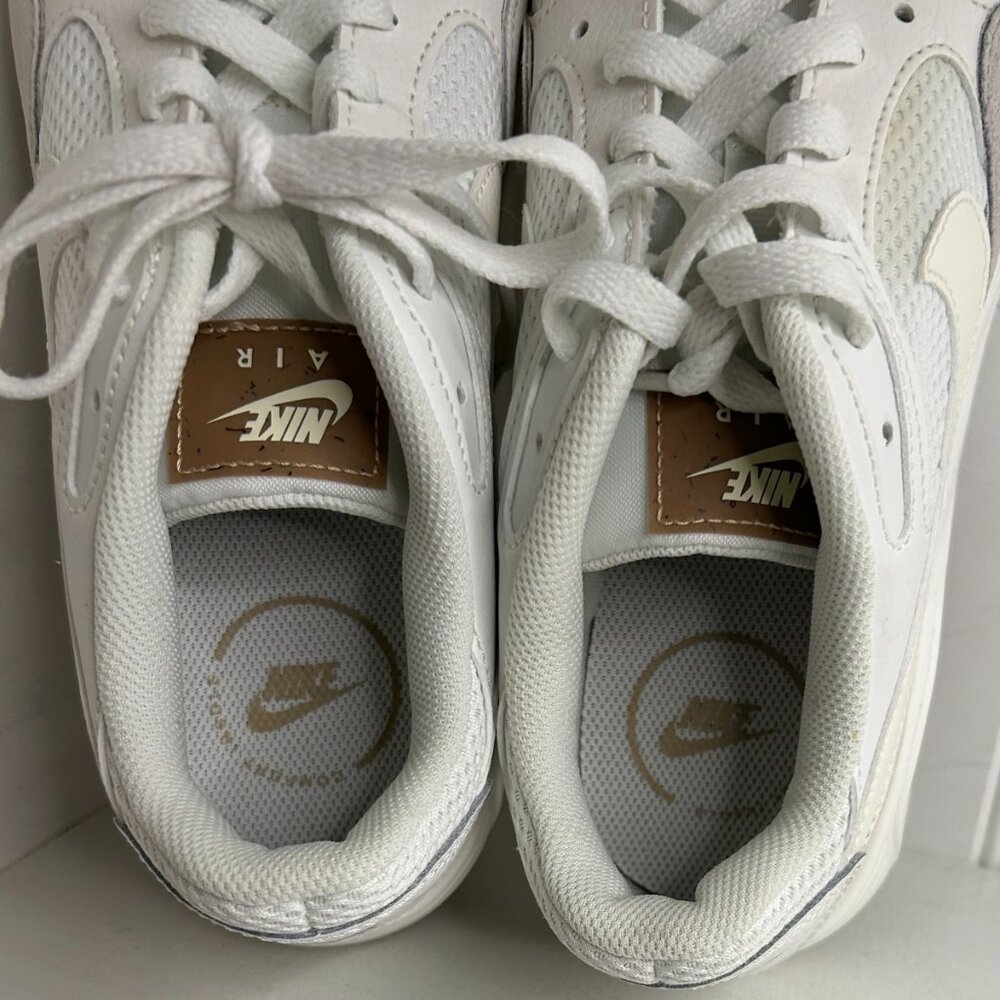 Nike Womens Air Max Sc White Fashion Sneaker Size 10 - Picture 3 of 6